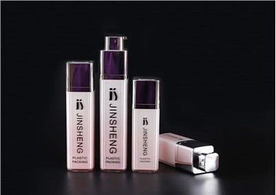 Безвъздушен буркан 50ml